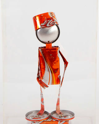 Nelson Leirner - Soldado Coca-Cola