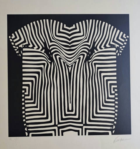 Camiseta Preta