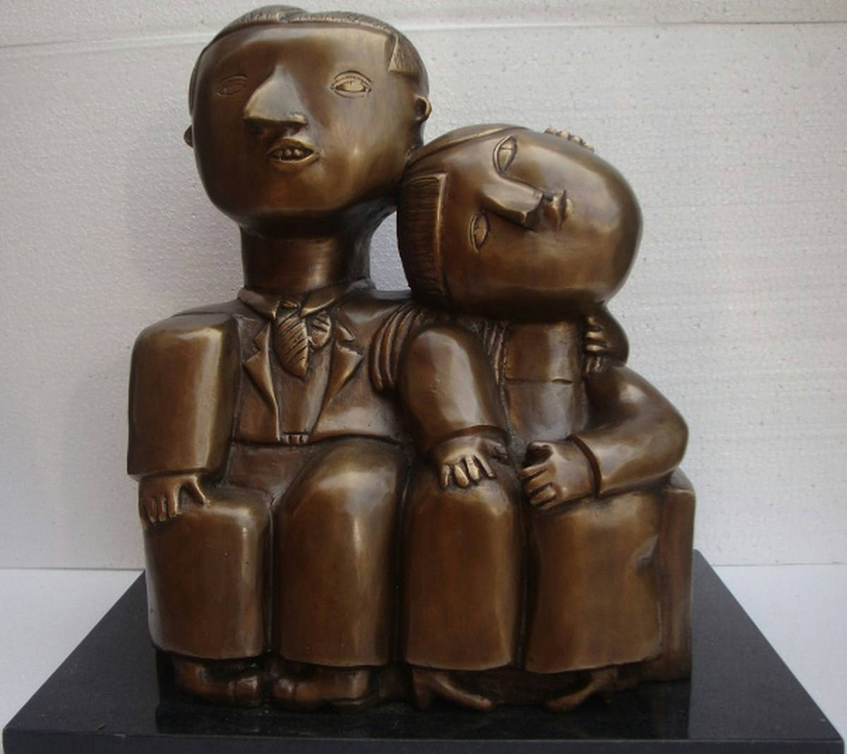 Casal Sentado