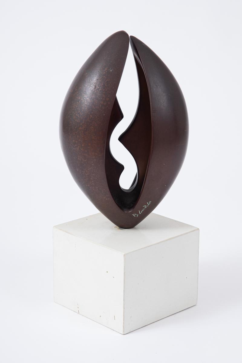Sem título s.d. escultura em