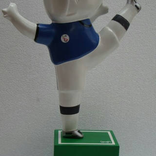 Inos Corradin - Jogador de Camisa Azul