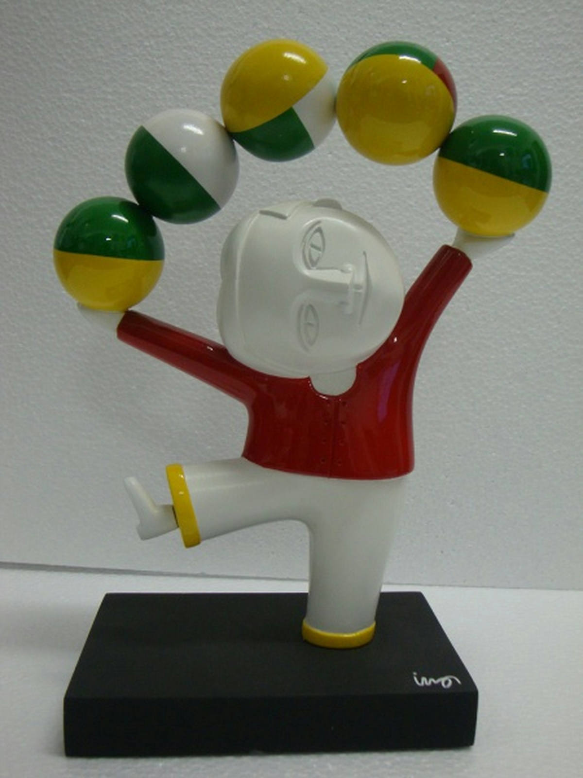Equilibrista vermelho