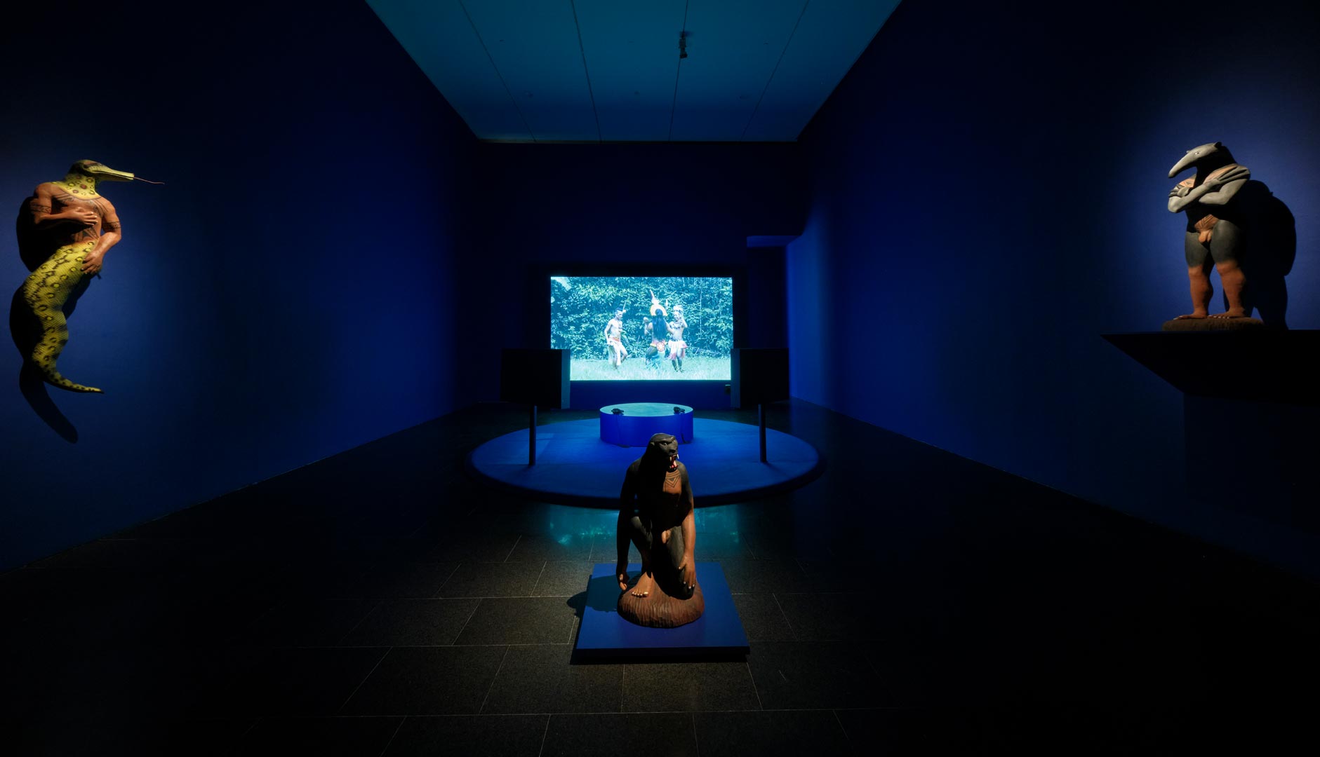 Carlos Motta - Vista da exposição