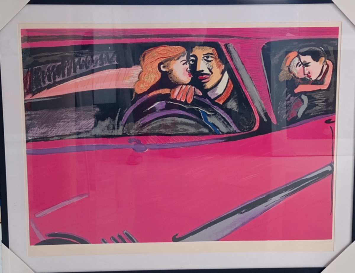Beijo no carro rosa