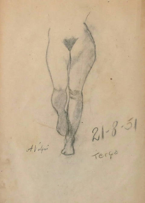 Nú feminino