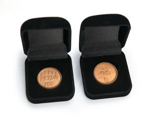 Cildo Meireles - Shit Coin