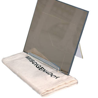 Nelson Leirner - Máscara para o Baile do Mam Miscigenador
