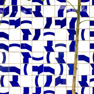 Athos Bulcão - painel de azulejos