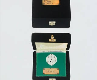 Cildo Meireles - Dados