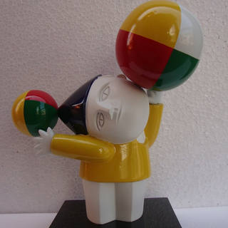 Inos Corradin - Menino com Chapeuzinho e Bolas (Equilibrista)
