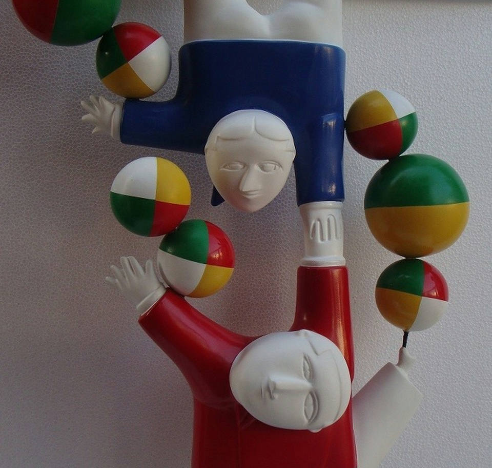 Inos Corradin - Dois Equilibristas (Vertical)