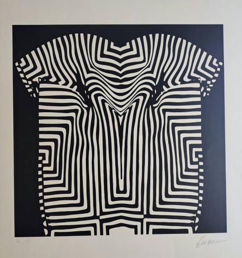 Camiseta Preta